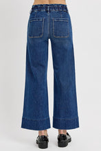 Load image into Gallery viewer, High Rise Crop Wide Leg Ruffle Band Jeans