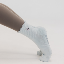 Load image into Gallery viewer, Gray Cat Pilates Grip Socks - Meow
