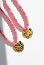 Load image into Gallery viewer, Lucky In Love Stone Necklace - Pink