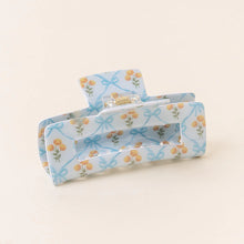 Load image into Gallery viewer, Marigold Lane Blue Claw Clip