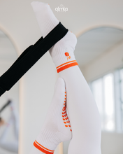 Load image into Gallery viewer, Spritz PIlates Socks