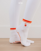 Load image into Gallery viewer, Spritz PIlates Socks
