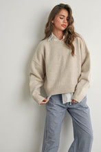 Load image into Gallery viewer, Tie-back Sweater