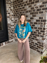 Load image into Gallery viewer, David Bowie Hong Kong Tee