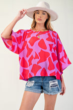 Load image into Gallery viewer, Lilac Coral Geo Printed Top
