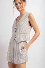 Load image into Gallery viewer, Pinstripe Button Down Vest
