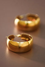Load image into Gallery viewer, Thick Gold Hoop Earrings
