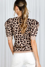Load image into Gallery viewer, Leopard Print Knitted Sweater
