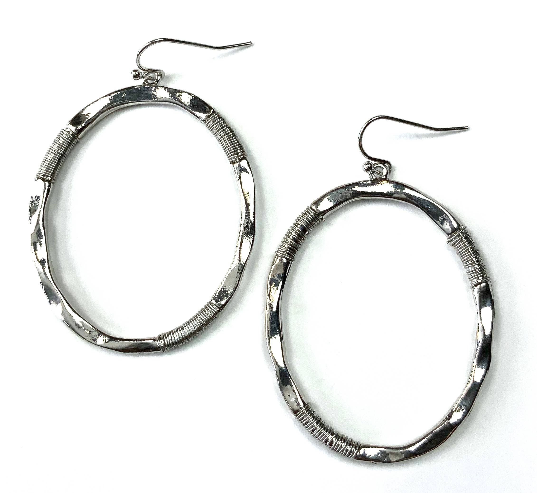 MC371S ER-Silver Wire Wrapped Oval Dangle