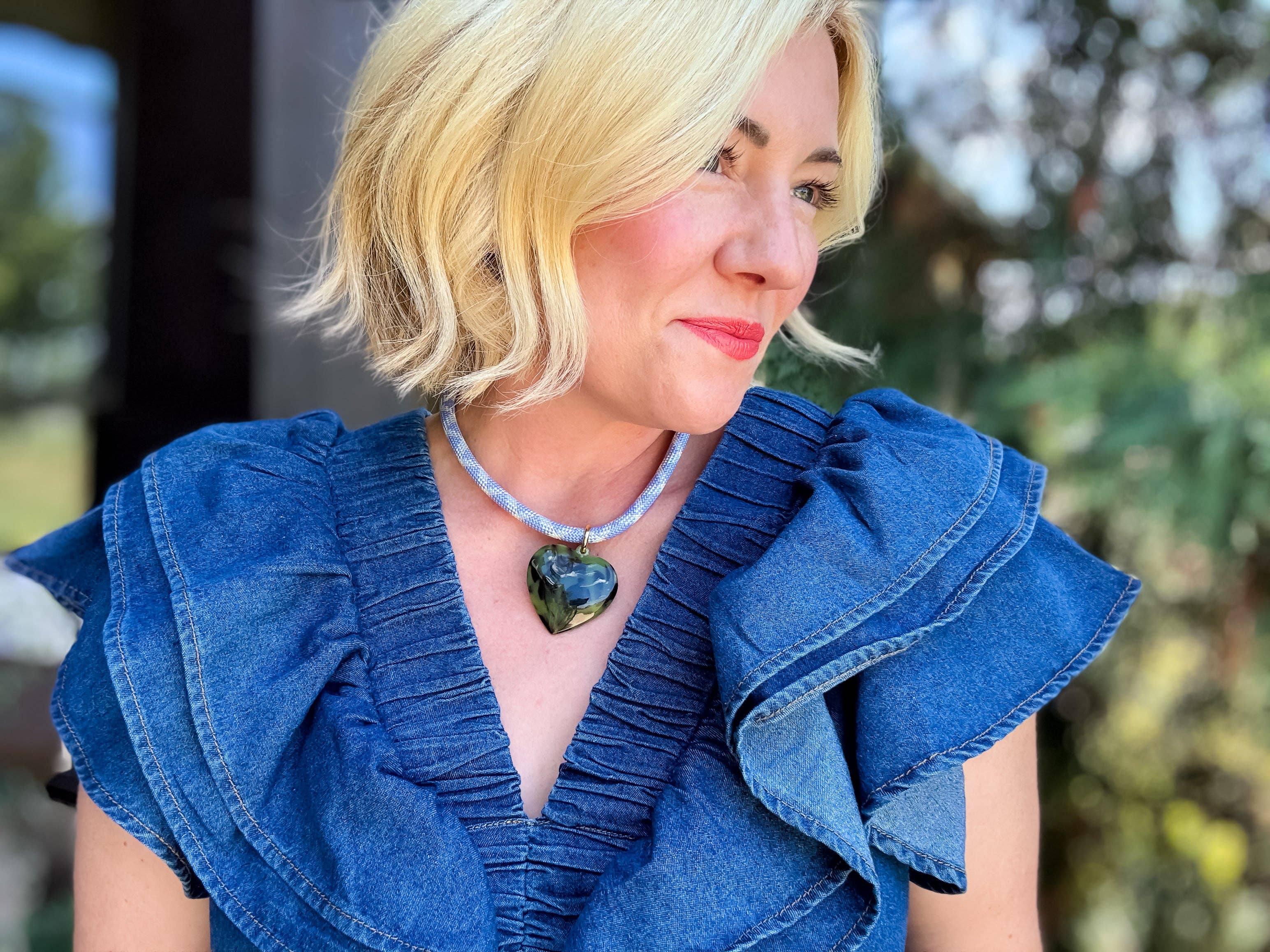 Blakely Thick Cord Necklace - Green Tortoise Heart Charm