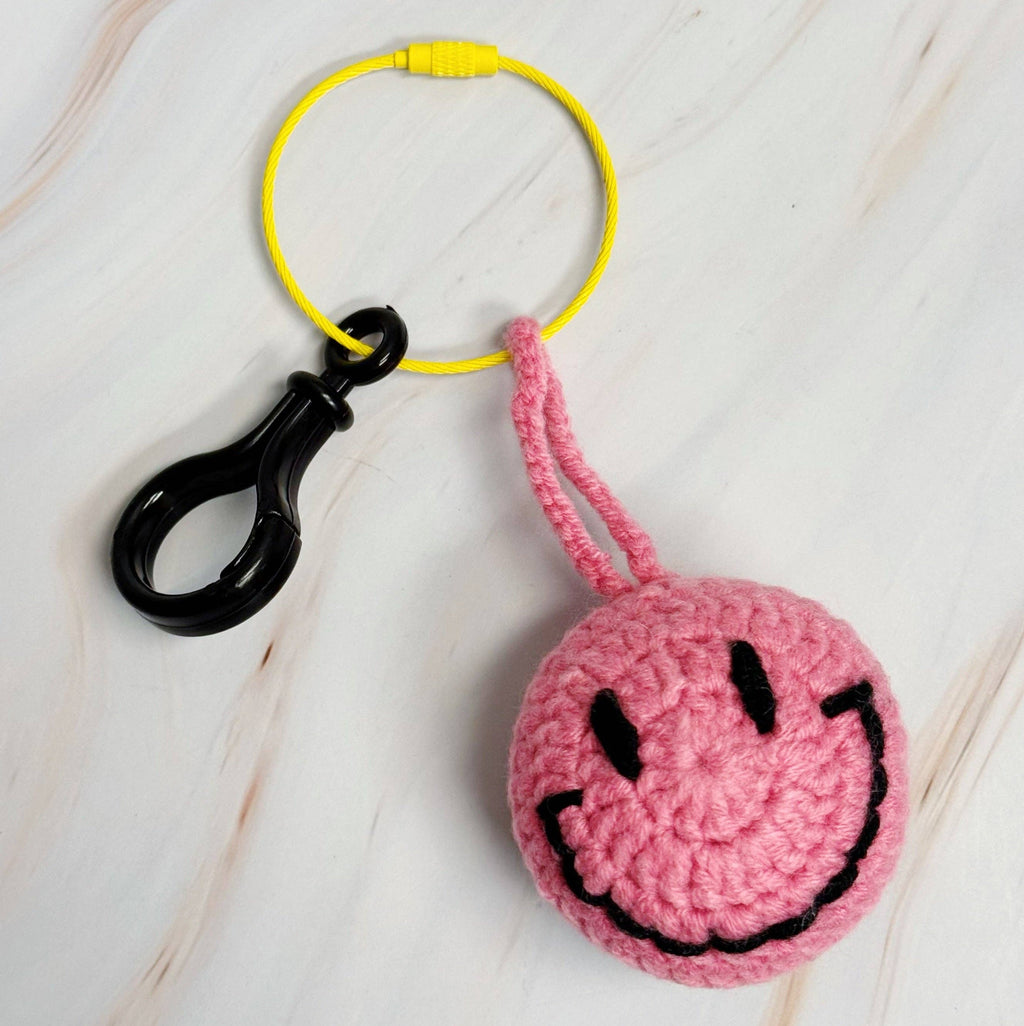 Happy Face Puffy Ball Key Ring: Pink