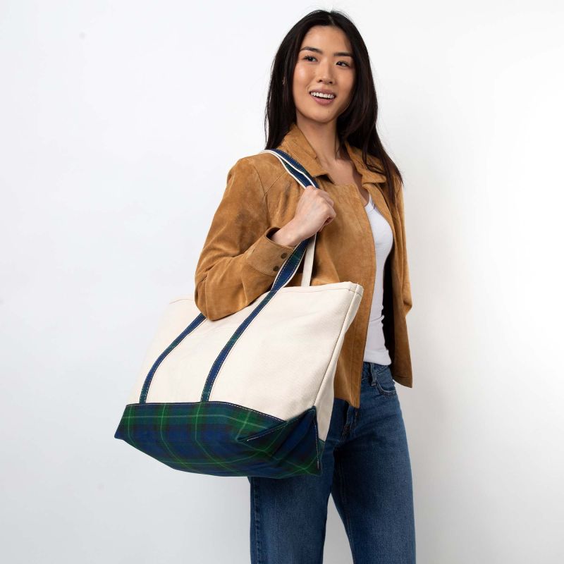 CB Station Plaid Large Classic Tote