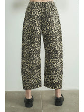 Load image into Gallery viewer, Cheetah Barrel Jeans
