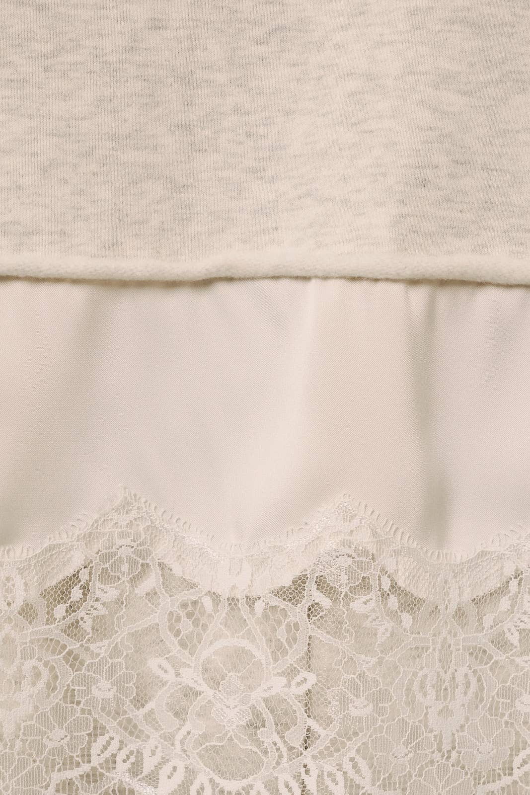 Lace Trimmed Hem Sweatshirt
