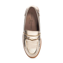 Load image into Gallery viewer, Porter Metallic Loafer
