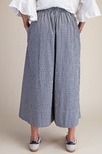 Load image into Gallery viewer, Gingham Pattern Wide Washed Pants

