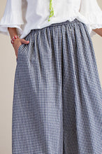 Load image into Gallery viewer, Gingham Pattern Wide Washed Pants
