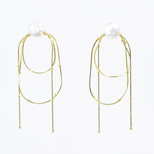 Load image into Gallery viewer, Golden Muse Earrings

