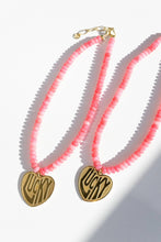 Load image into Gallery viewer, Lucky In Love Stone Necklace - Pink
