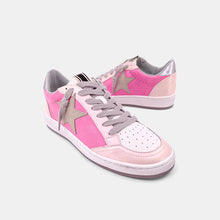 Load image into Gallery viewer, Paz Pink Lizard Sneaker
