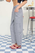 Load image into Gallery viewer, Stripe Pocket Detail Wide Leg Pants
