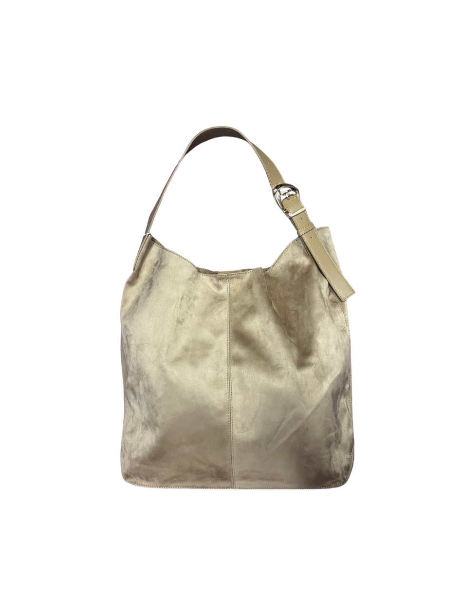Val Hobo, Tan