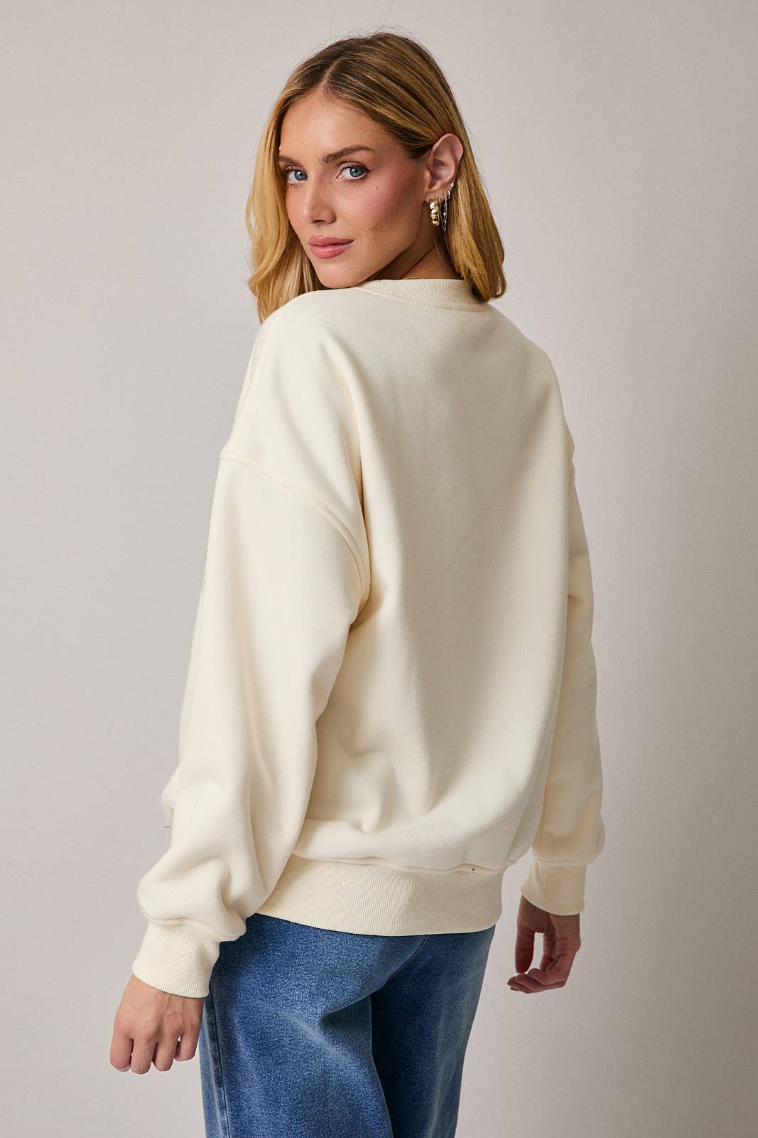 Rosé Graphic Fleece Sweatshirt
