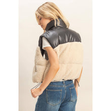 Load image into Gallery viewer, Sherpa Pu Puffer Vest
