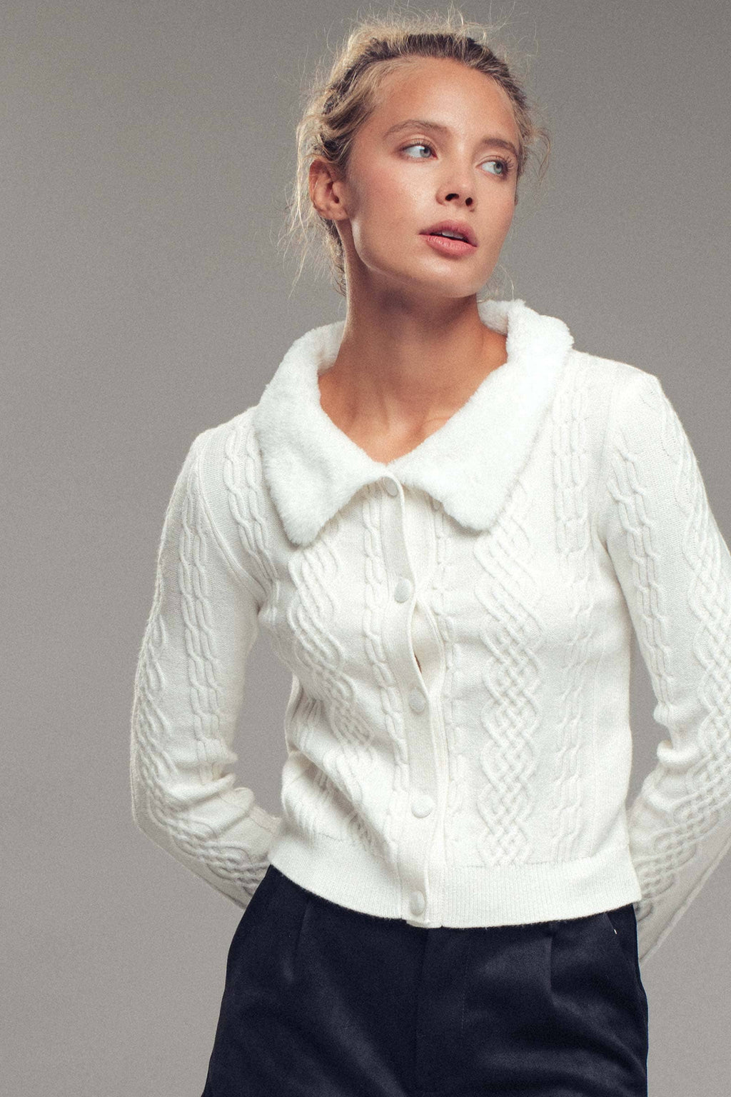 Faux Fur Collar Cable Knit Cardigan