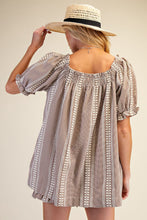 Load image into Gallery viewer, Puff Sleeve Gingham Top
