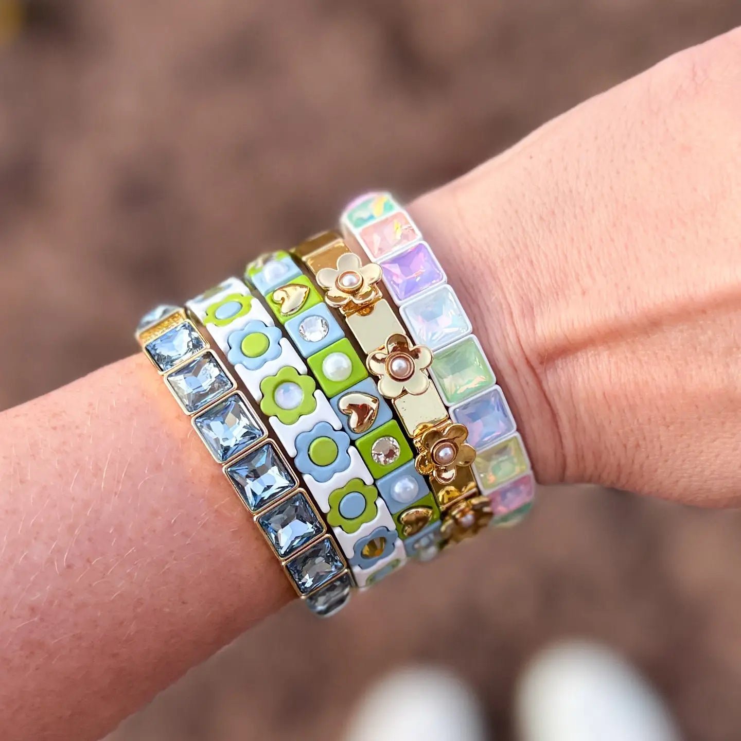 Enamel Stretch Bracelet - Flowers - Rainbow w/ Pearls