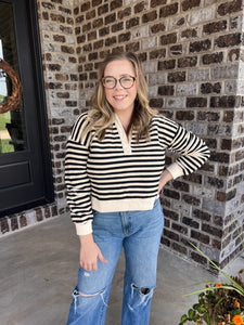 Black Stripe Boxy Collar Sweatshirt