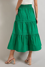 Load image into Gallery viewer, Kelly Green Tiered Maxi Skirt
