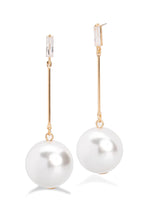 Load image into Gallery viewer, Audrey Pearl Drop Earring White
